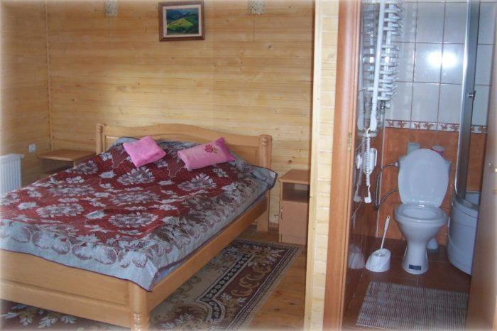 Boykivskiy Dvir Hotel Jaszenicja-Zamkova Szoba fotó