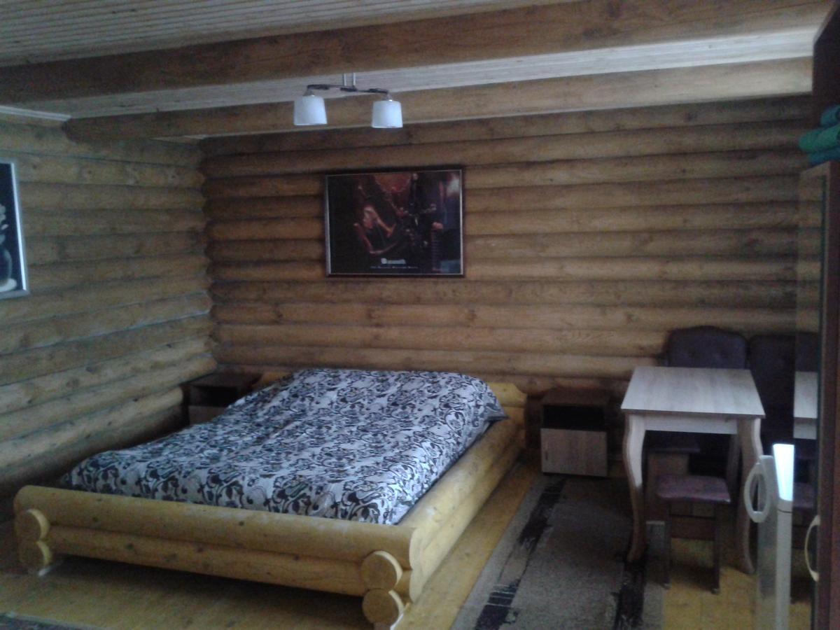 Boykivskiy Dvir Hotel Jaszenicja-Zamkova Kültér fotó